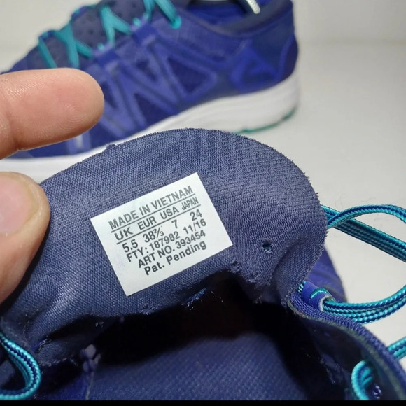 Women's Salomon Speedcross 4 Size 7 Trail Running Sneakers Purple (131 Box 16) - Picture 9 of 9